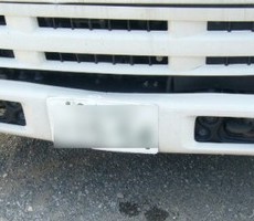 いすゞ・ELFの鈑金修理事例のサムネイル